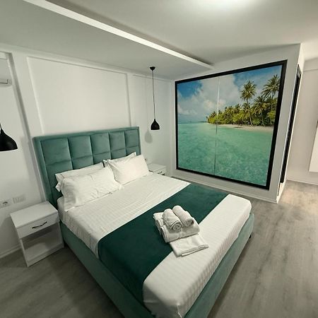 Hotel Aloha Sarande Exterior photo